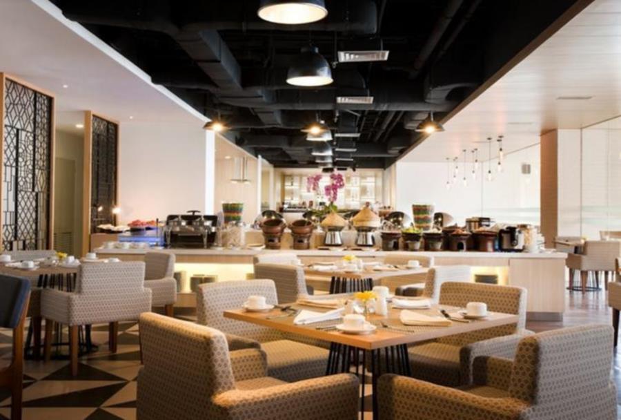 Hotel Santika Mega City Bekasi Eksteriør bilde